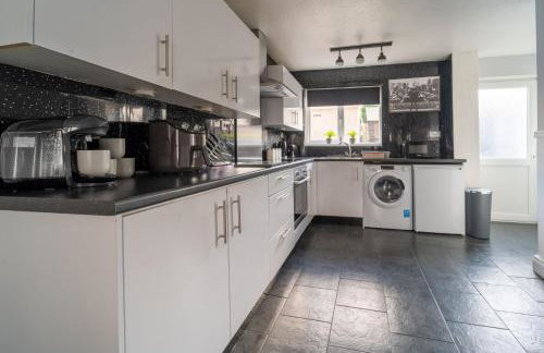 Spacious 3 Bed House, 5mins to HS2/ NEC/Airport. - Foto 38