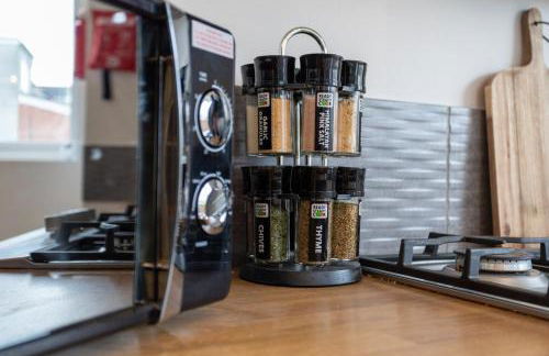 Brand New 5 Bed Home With Snooker Table, Wolverhampton - Foto 17