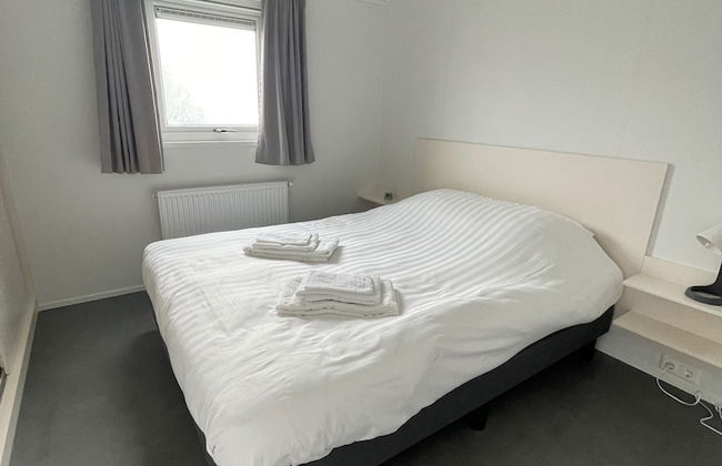 Waterpark Giethoorn - Photo 2