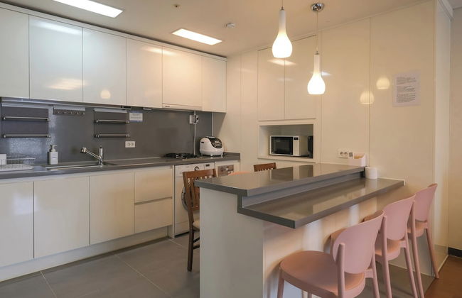 HOTEL WITH - Photo 51