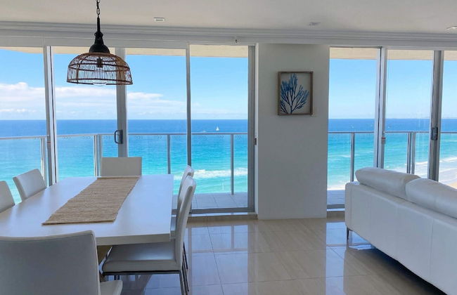 Hi Surf Beachfront Resort Apartments - Foto 56