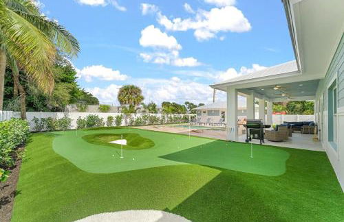 Diamond Sands Epic Mini Golf Guest House - Photo 17