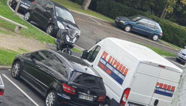 Appartement La Garenne Jacuzzi et Balcon à 15 min de Paris JO 2024 et Stade de France TARIFS PRIVILEGES SEMAINE OU MOIS DISPONIBLE - Foto 2