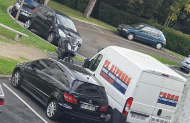 Appartement La Garenne Jacuzzi et Balcon à 15 min de Paris JO 2024 et Stade de France TARIFS PRIVILEGES SEMAINE OU MOIS DISPONIBLE - Foto 2