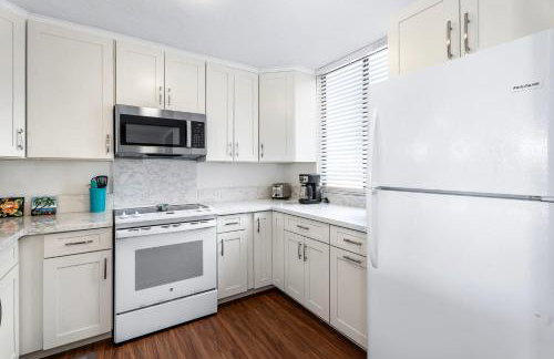 White Sands Village 214 Modern Condo for 4 w/ Enviable Ocean Views! - Foto 40