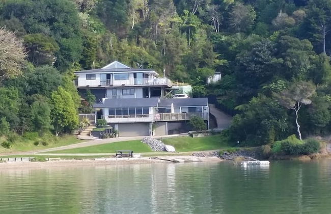 Water's Edge Holiday Homes - Foto 1