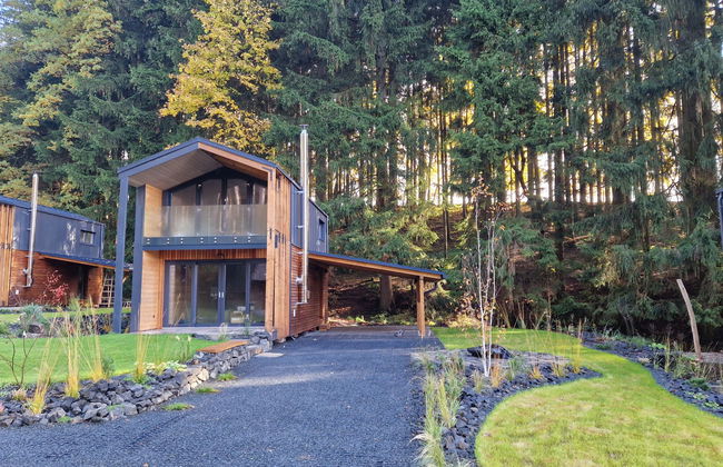 Luxe Timber Lodge & Relaxing Bath - Photo 38