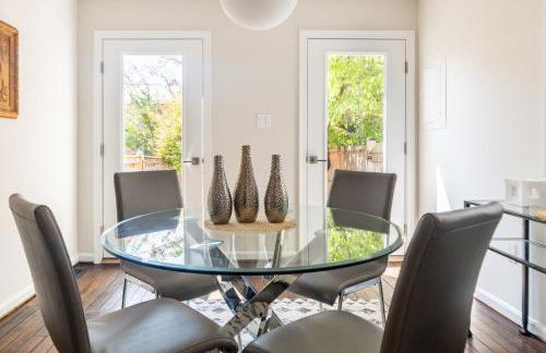 King Bed & Fenced Yard - Floyd's Freedom- Book Now! - Foto 2