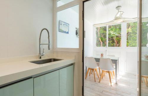 Sea View with Parking by LU&CIA - Foto 25