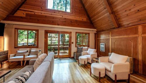 HB Hideaway Boho Treehouse Vibes in the Pines - Foto 2