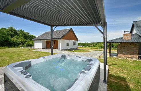 Cozy Home In Husinec With Sauna - Foto 1