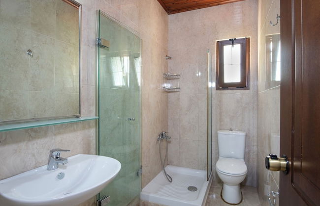 Hotel Castle Suites - Photo 56