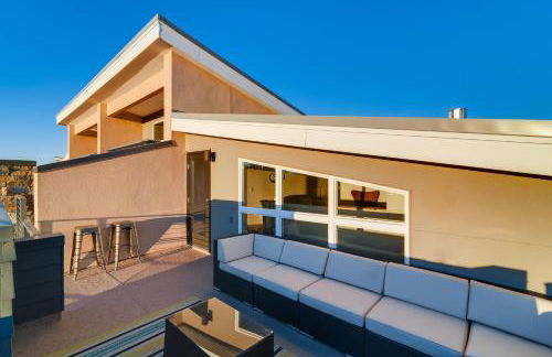 Fancy Townhome Near Old Town, Breweries and River! - Foto 24