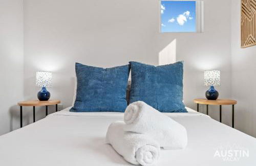 Pet-Friendly 3BR,2.5BA Home w Yard Near Mueller and Moody Center by Austin Vacay - Foto 16