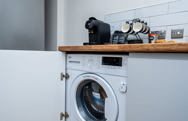 Stunning 2-bed Apartment in Purley - Croydon Gem - Foto 28