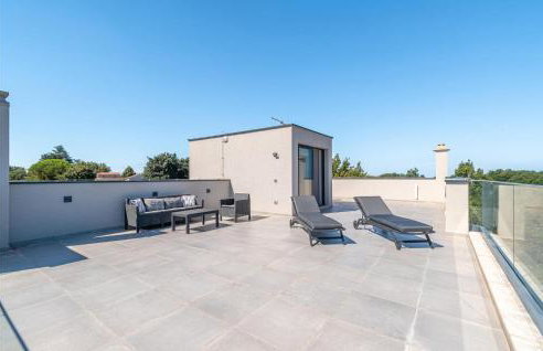 Awesome Home In Bukori - Foto 19