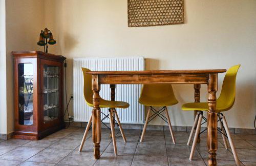 Pavlos' cottage with beach view - Foto 10