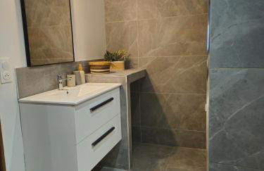 L'Ecrin des Thermes - Foto 12