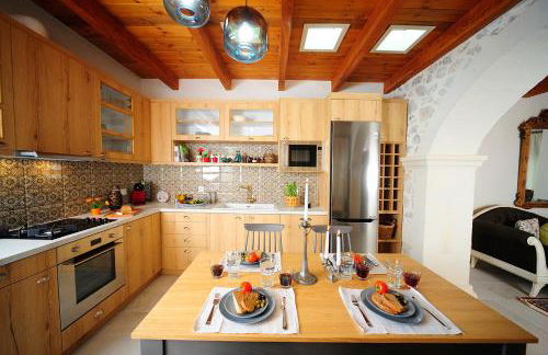 Hawk Villa, Timeless Village Escape with Pool, By ThinkVilla - Photo 19