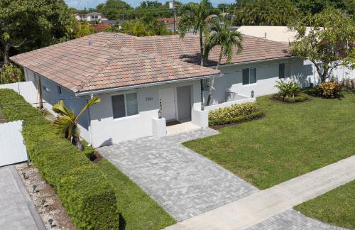 Casa Bora Bora - Fun in Miami - Big Pool - Fit 12 - Photo 25