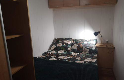 Domek na łące - Foto 4