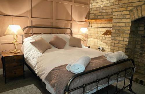 Farndale House-Hot tub - Photo 27