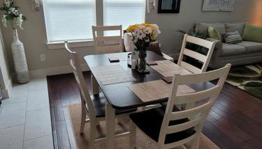 SPACIOUS TOWNHOUSE MINUTES FROM DOWNTOWN SA. - Foto 5