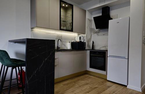 Apartment M - Self Check-In - Photo 6