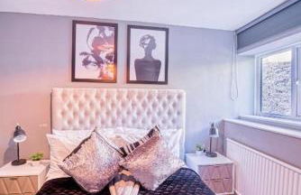 The Stylish Gem of Bath - Sleeps 10 - Photo 25