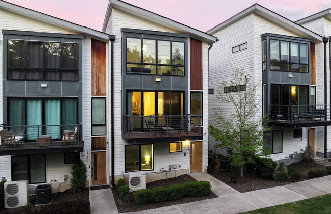 Luxe 4bdr w/ Balcony & Parking, 10 Mins to Broadway 9th Avenue by Avantstay - Foto 20