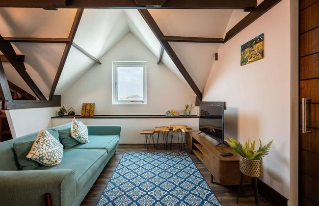 Charming Harbour Home at Historic Handelskade - Photo 14