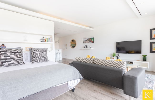 204 Juliette A, Waterfront Marina Residential - Photo 3