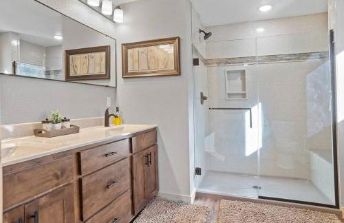 The Haven-Rustic Secluded Cabin - Foto 32