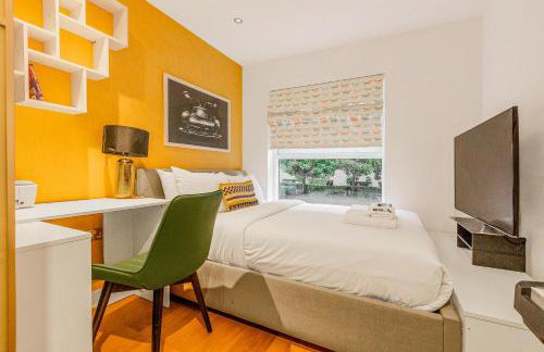 Upscale 3BR Apt w balcony, 3min railway station - Foto 8
