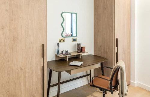 Modern 3-Bedroom Apartment near Kings Cross & Coal Drops - Photo 33