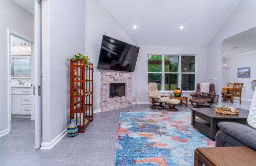 Steps to Fairway Hot Springs Village Golf Retreat - Foto 8