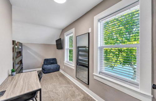 Lazy River Villa - Hottub! Fenced Yard! Fire Pit! - Foto 38