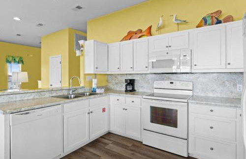 Dream Chaser-Private Pool-Hot Tub-Pets-Directly across from boardwalk to beach - Foto 33