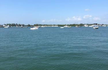 Tides Inn on the Bay Vacation Homes - Photo 21