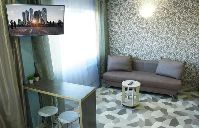 Dobrye Sutki Apartment on Martyanova 63 - Photo 10