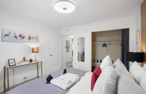 Coastal Palm Tree 2BR Retreat Ocean View - Foto 38