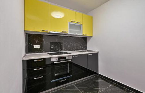 Stunning Home In Veliko Trgovisce - Foto 22