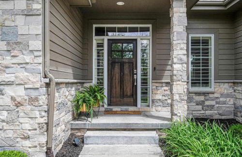 Luxury Stay with Golf Simulator and 3 King Bedrooms - Foto 64