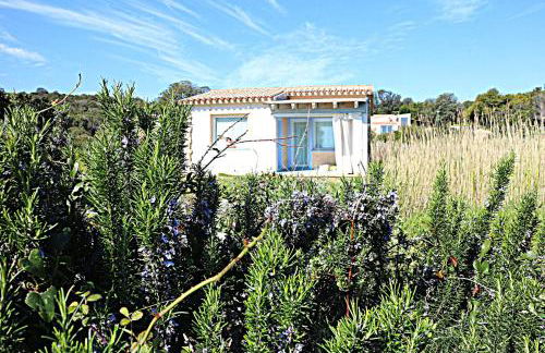 Lovely Beach House - Photo 35