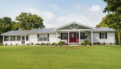 Grandma's Cottage at Garrison Farmstead near Greensburg KY - Foto 1