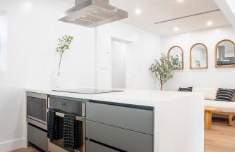 5BR HotTubPoolTableMiniGolf 7 min to Wynwood - Foto 23