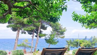 Nama Beach House - Foto 2, Garden, sunbed