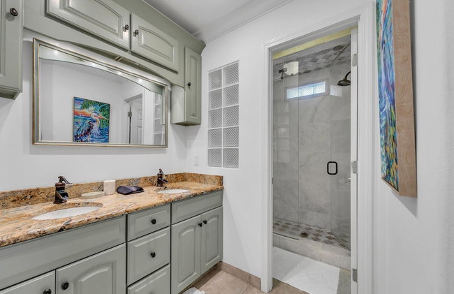 Henderson Haus - Is a Fabulous 3BR Townhome in Destin - Foto 86