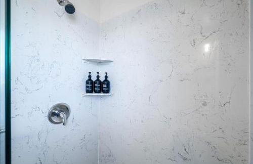 Cozy Designer 3BR 7-mins to Oakland Airport - Foto 13