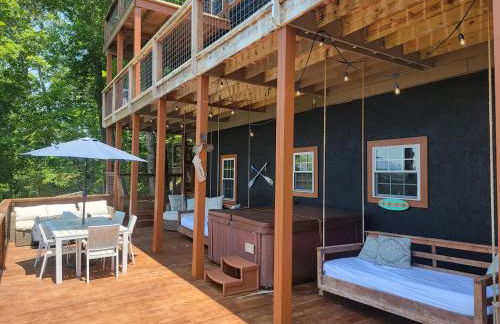 Sunset Cove Lakefront Luxury Lodge with Private Dock - Foto 4